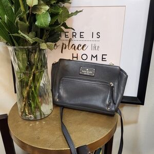💕 Kate Spade Black Leather Crossbody Bag